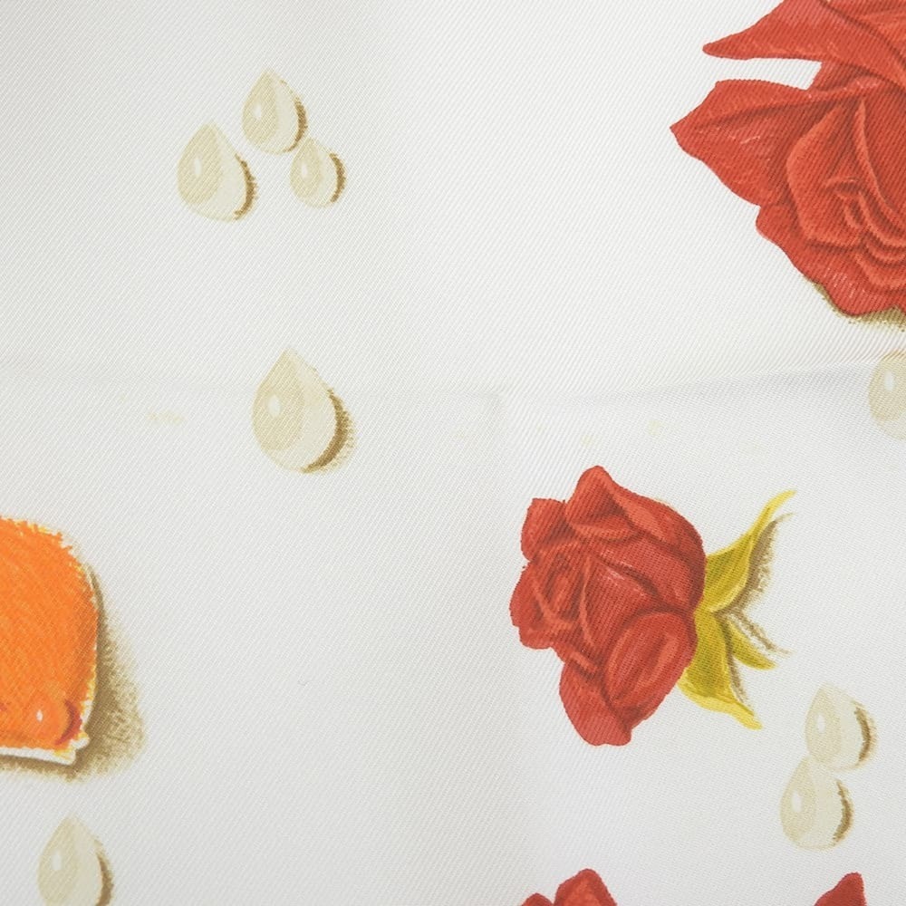 Hermes Carre 90 LA ROSEE (Rose Drop) Scarf/Muffler, Silk, Light Beige, Orange... - Picture 4 of 9